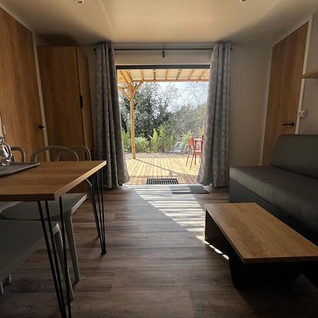 Camping Du Garlaban Aubagne Exteriör bild