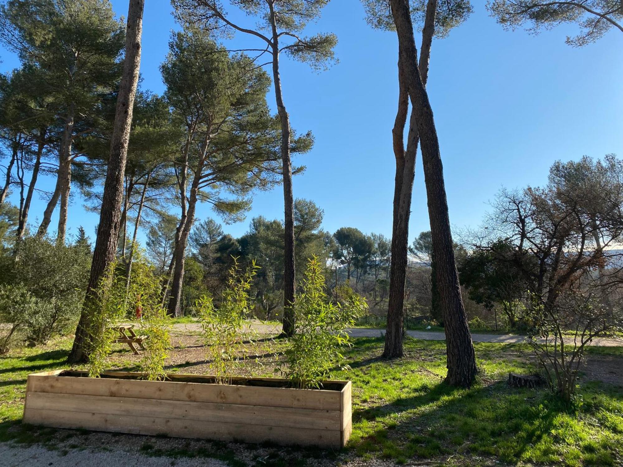 Camping Du Garlaban Aubagne Exteriör bild