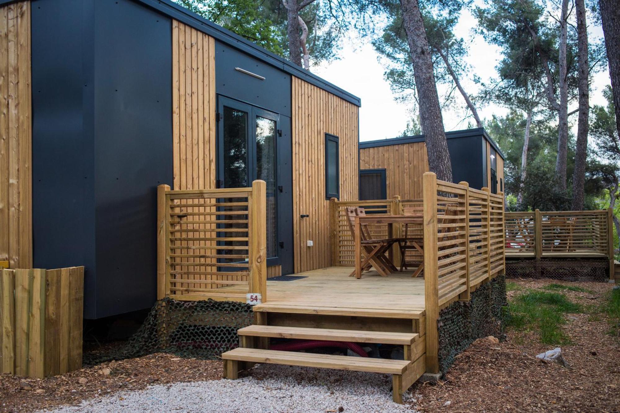 Camping Du Garlaban Aubagne Exteriör bild