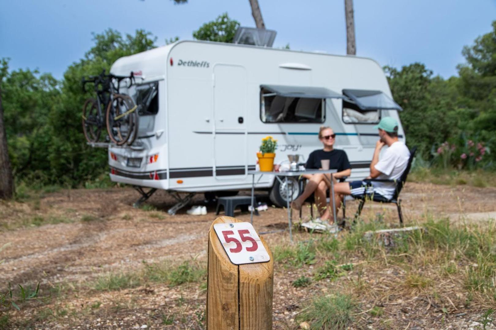 Camping Du Garlaban Aubagne Rum bild