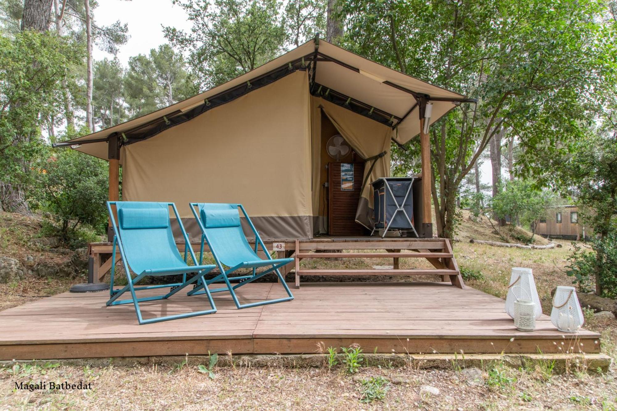 Camping Du Garlaban Aubagne Exteriör bild